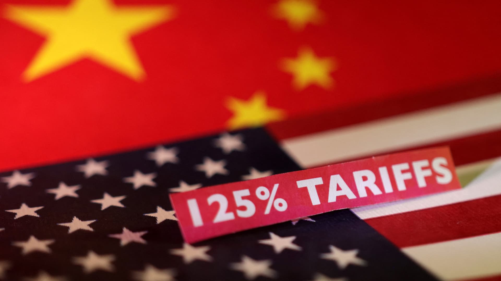 108130446-17443187092025-04-10t205242z_1564031578_rc28vdaqwvty_rtrmadp_0_usa-trump-tariffs-coin2140.jpeg