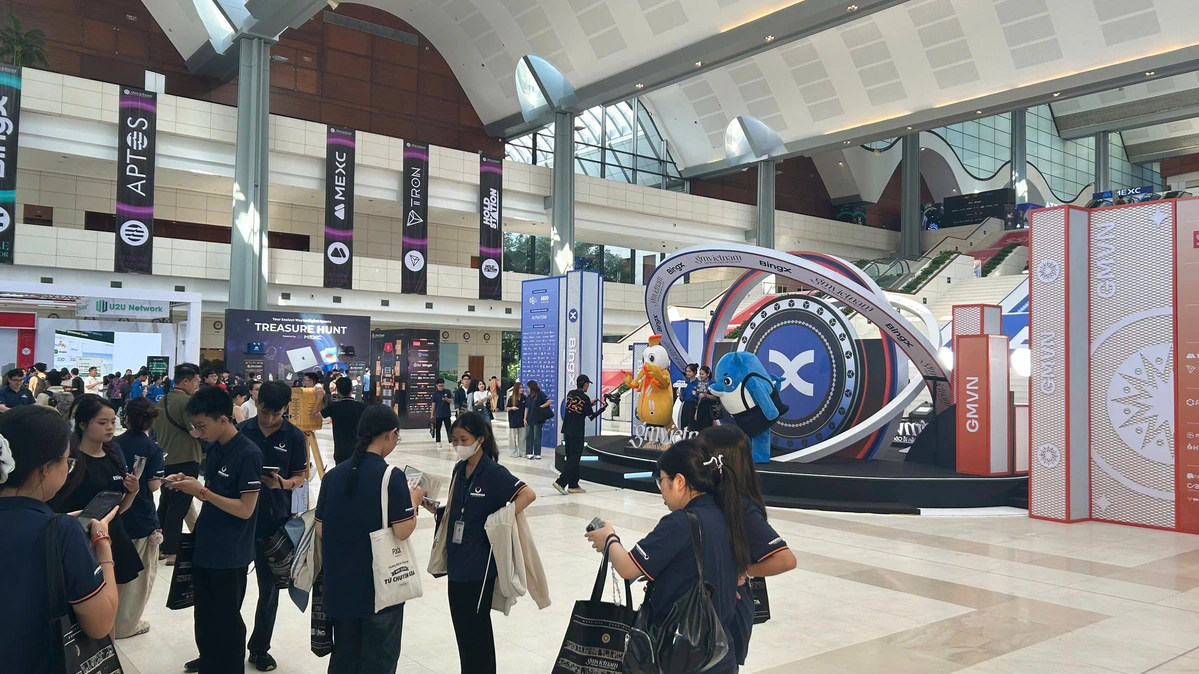 Sảnh-chính-GM-Việt-Nam-2025.jpg