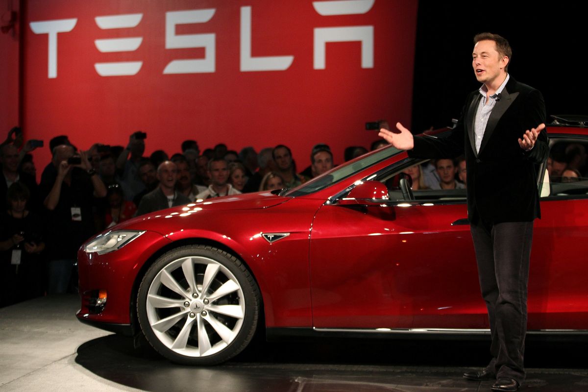 Elon Musk Tesla