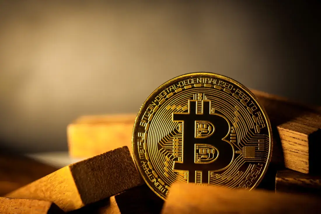 Bitcoin có nguy cơ rơi về 108.000